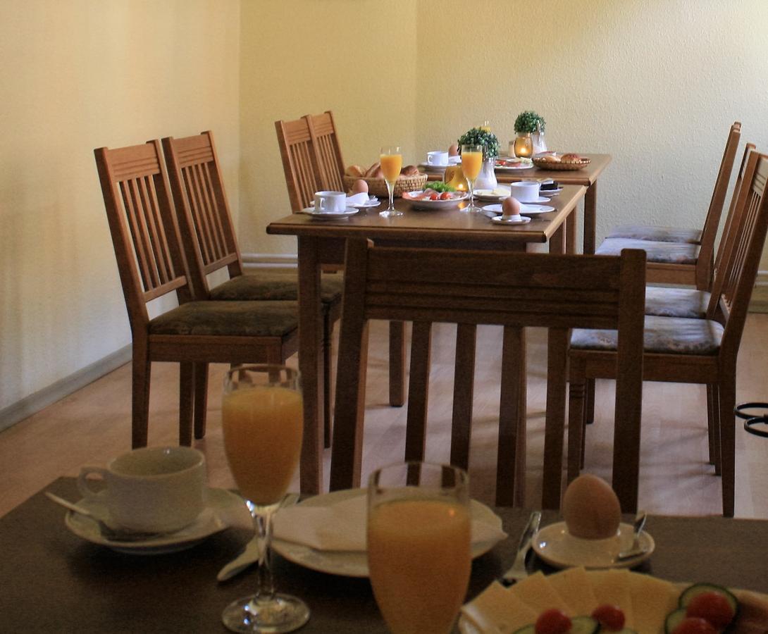 "Zum Heiligen Geisthof" Hotel Parchim Luaran gambar